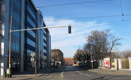 Budynek KGHM przy ul. Sikorskiego we Wrocławiu